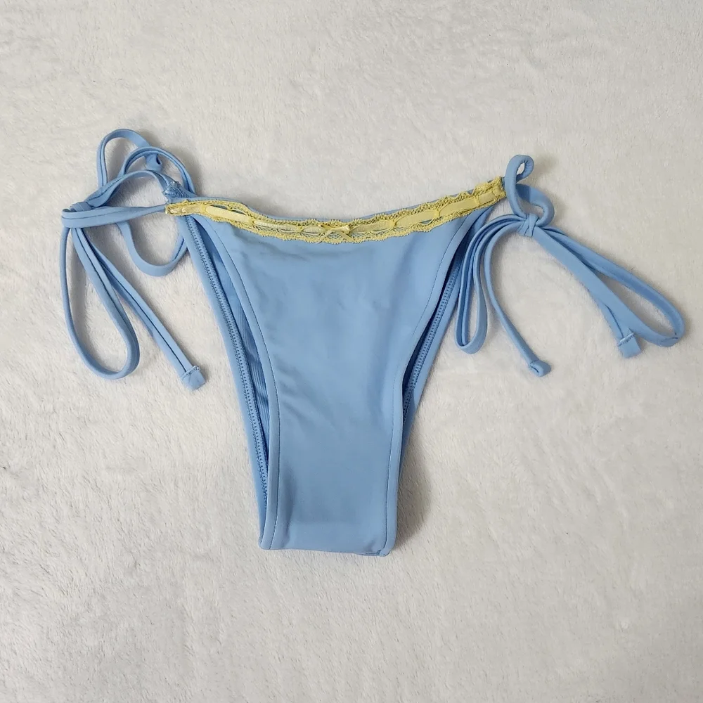 New!Frankies Bikini‎ x Pink Light Blue Ruffled Bikini Set